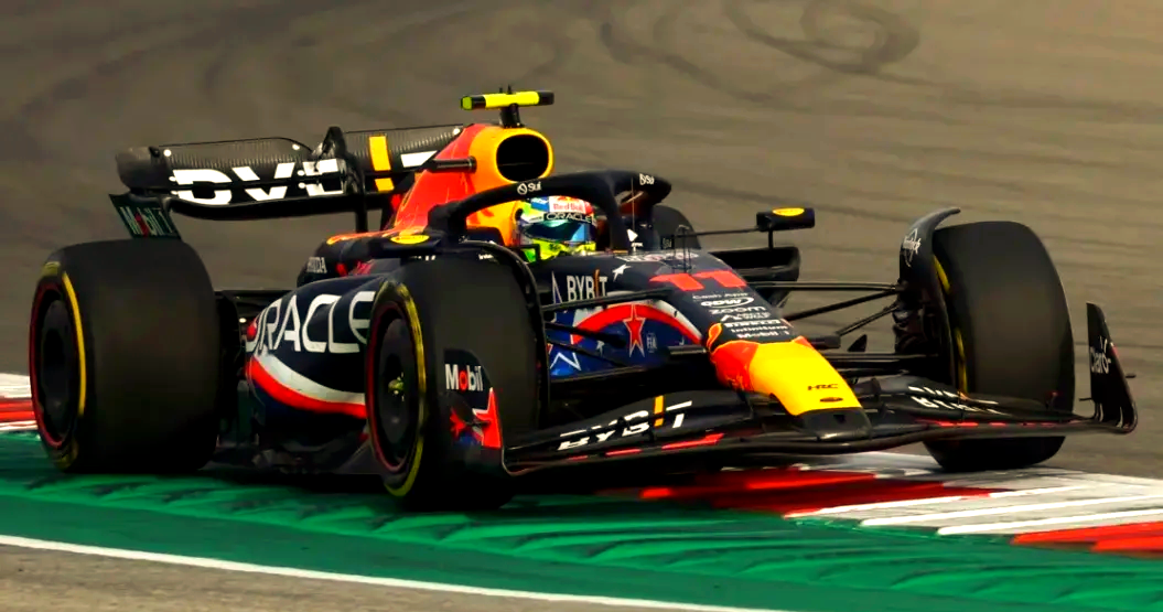 红牛车队碾压阿斯顿马丁，佩雷兹刷新纪录