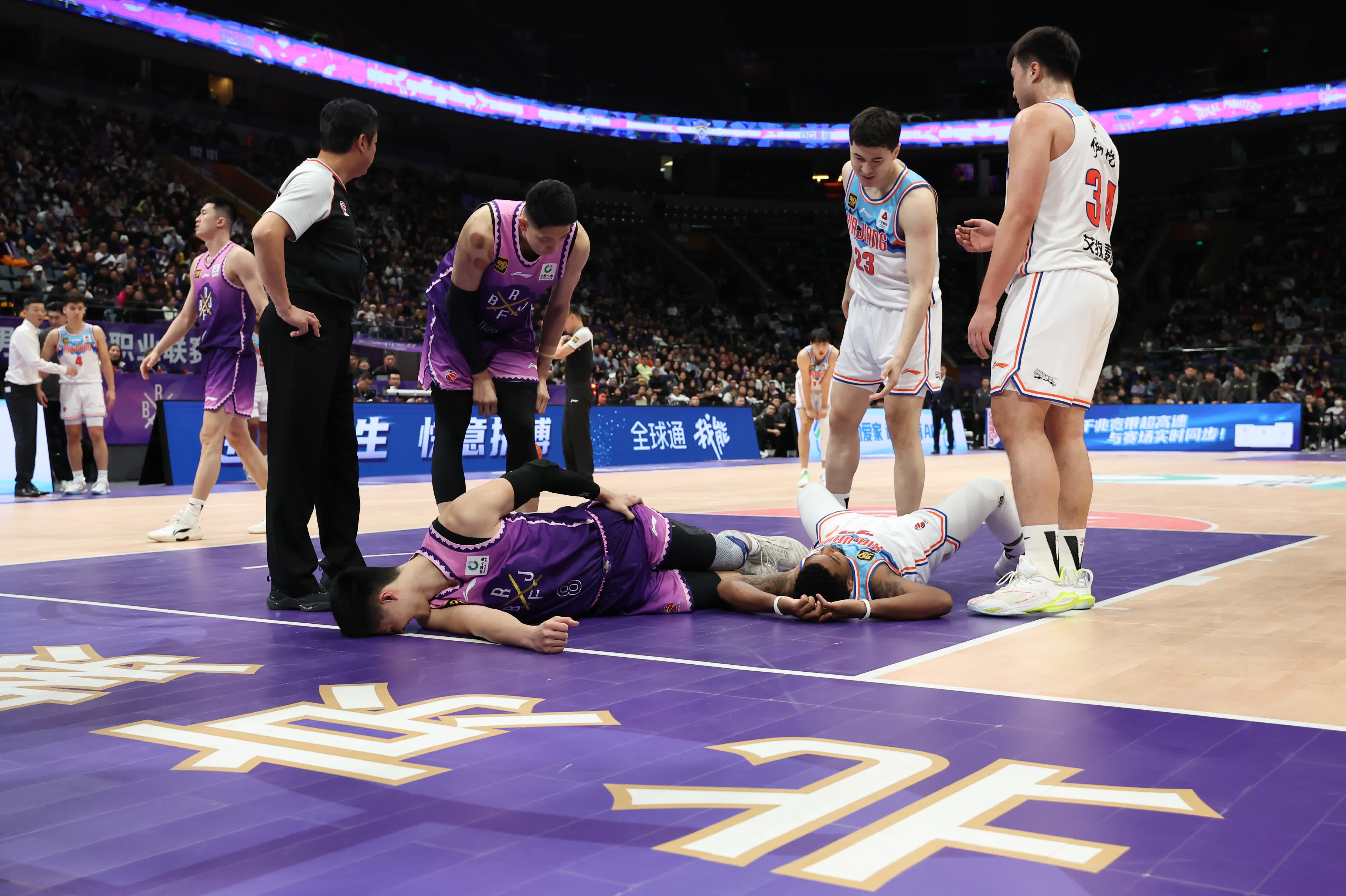 北京队横扫江苏队，武切维奇关键制胜