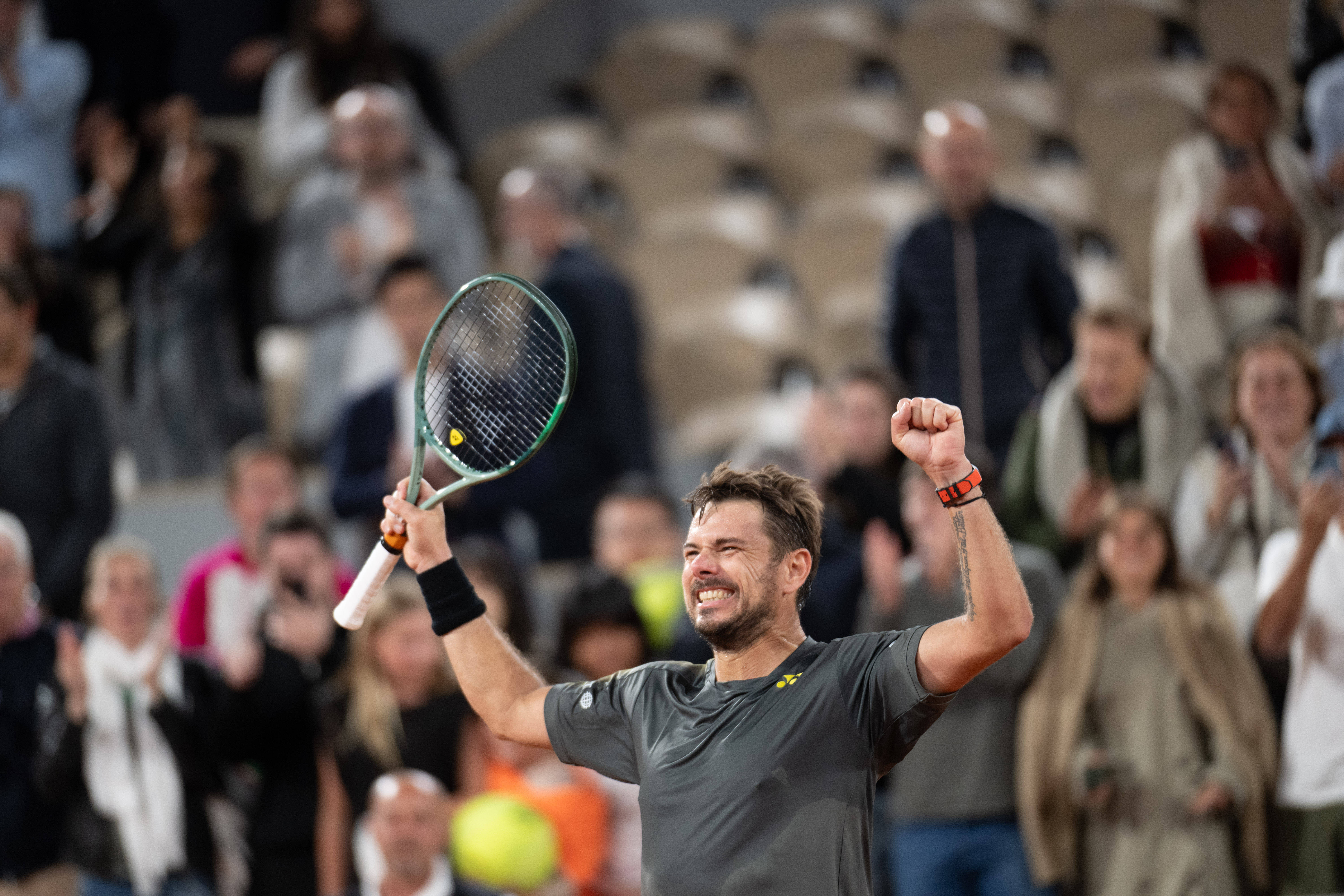 欧洲网球队轻取意大利网球队，瓦林卡制霸全场