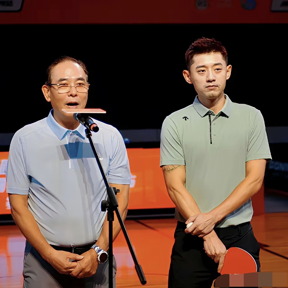 法国乒乓球队轻取波兰乒乓球队，张继科统治全场