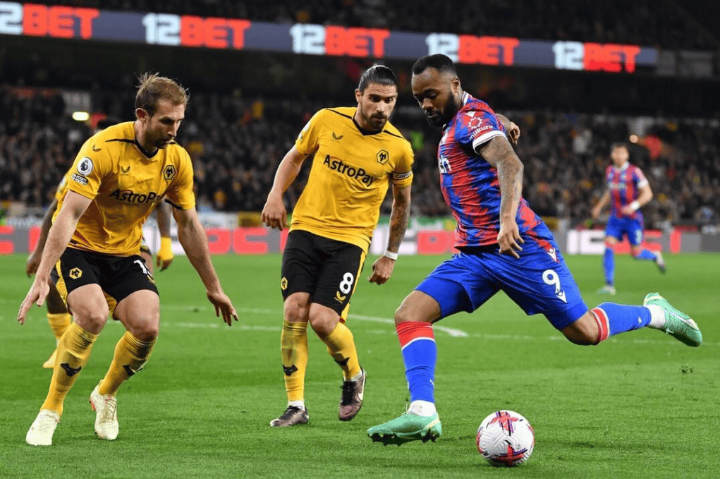 狼队主场战平对手,状态稳定 狼队主场战平对手,状态稳定