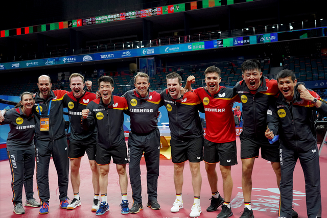 韩国乒乓球队横扫法国乒乓球队，奥恰洛夫统治全场