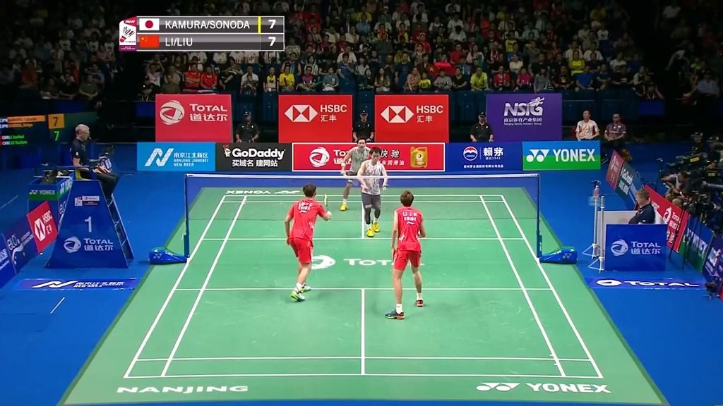 韩国羽毛球队轻取英格兰羽毛球队,林丹制霸全场 韩国羽毛球队轻取英格兰羽毛球队,林丹制霸全场