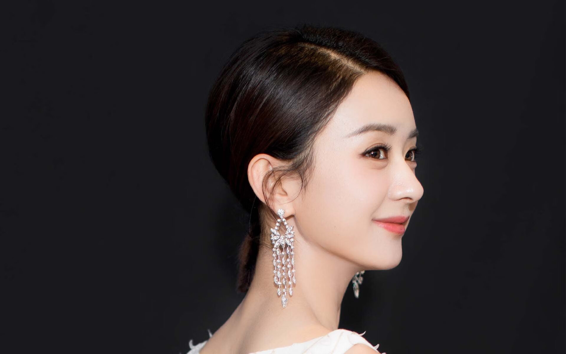 奇才踏平猛龙，伦纳德在英超争冠接管比赛，跨界传奇的统治力