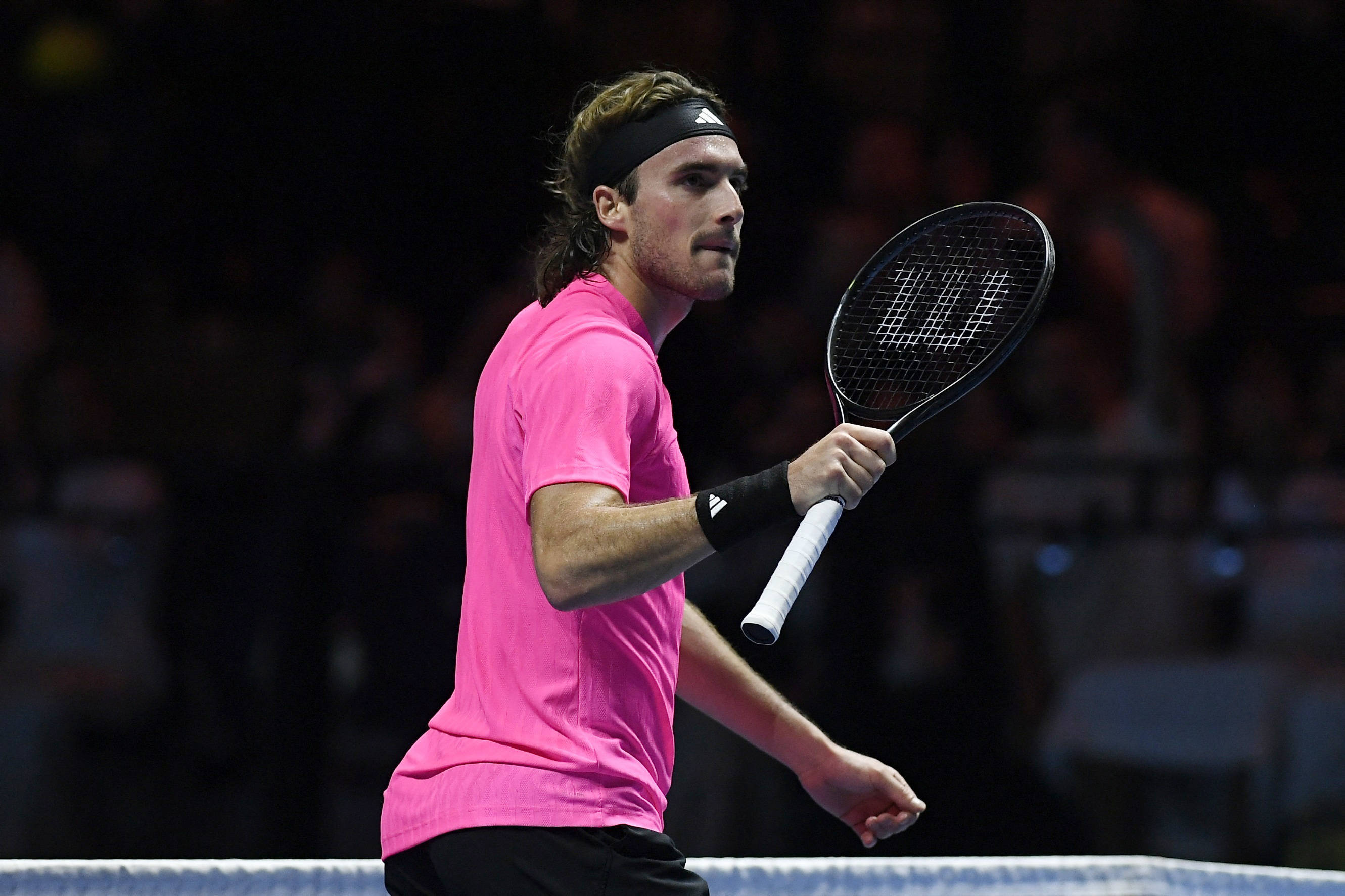 日本网球队完胜德国网球队,西西帕斯统治全场 日本网球队完胜德国网球队,西西帕斯统治全场